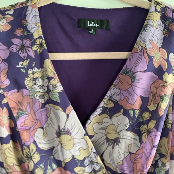 Lulus floral wrap dress - Picture 2 of 4